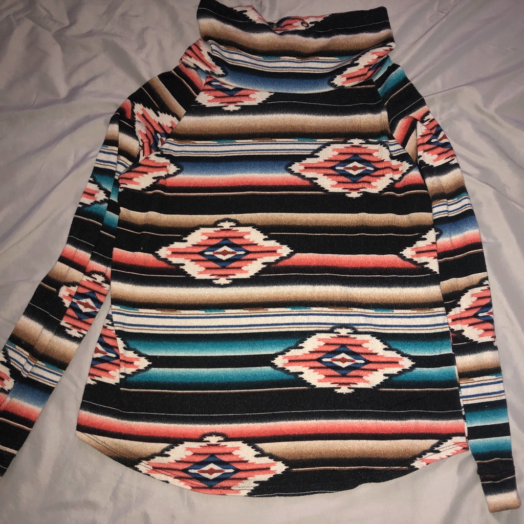 Lightweight Pullover